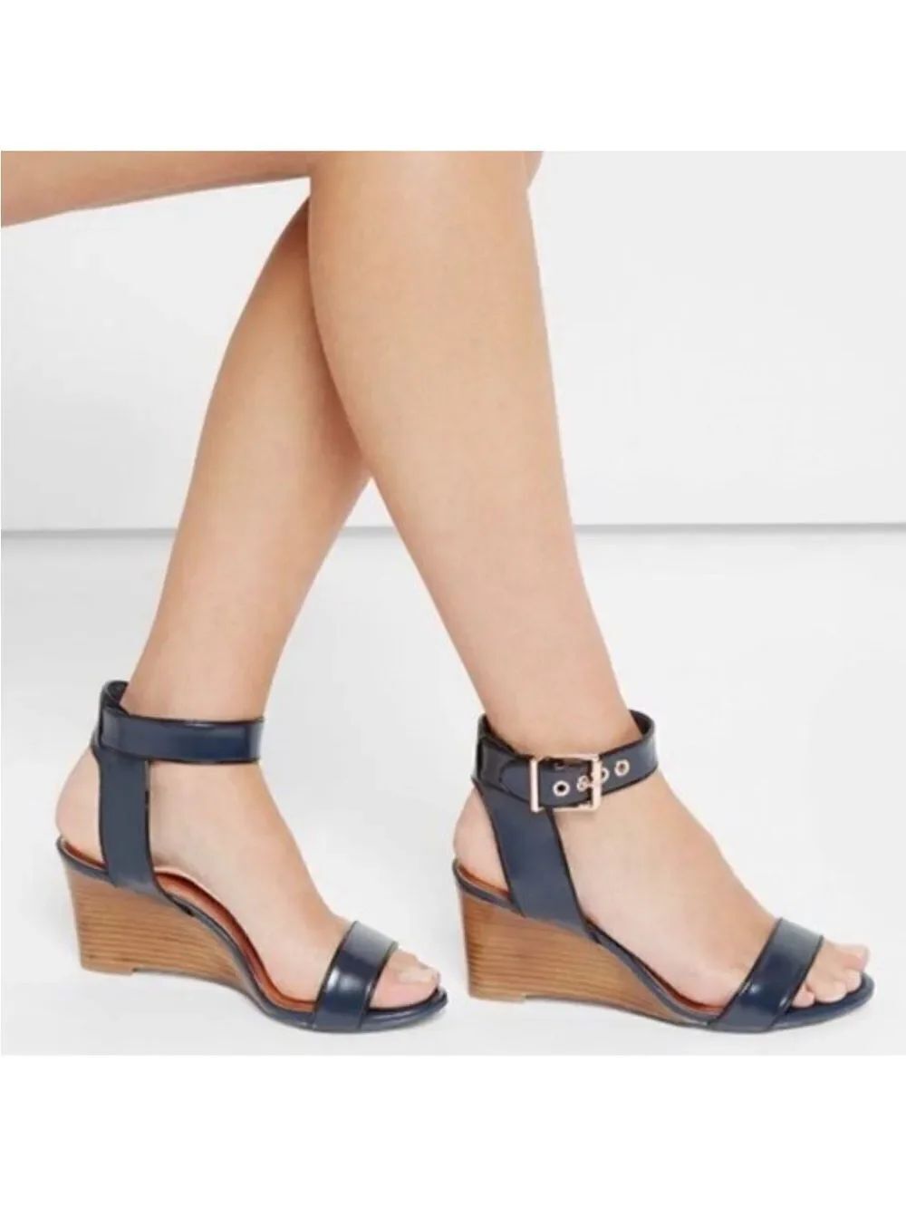 Ted Baker 41 10.5 Lernox Navy Brown Trim Stacked Wedge Sandals Gold Tone